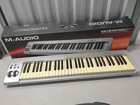 Midi-keyboard M-audio keystation 61es