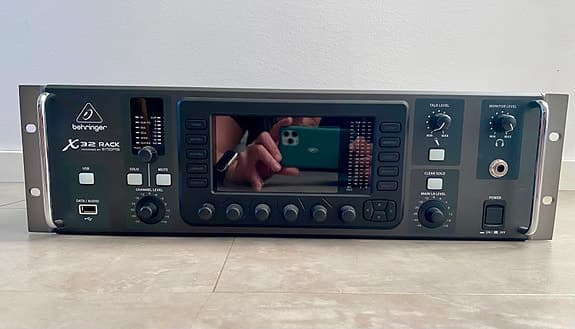 Behringer X32 Rack digitalmixer
