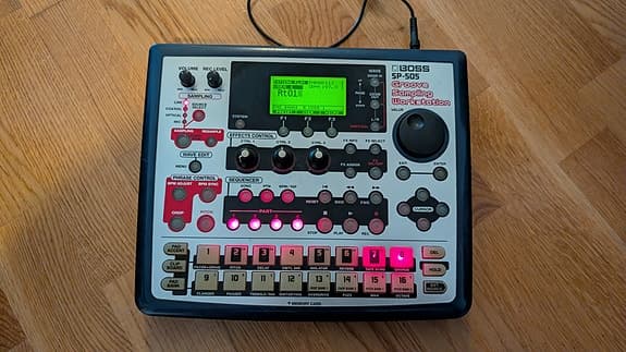 Boss SP-505 Groove Sampling Workstation