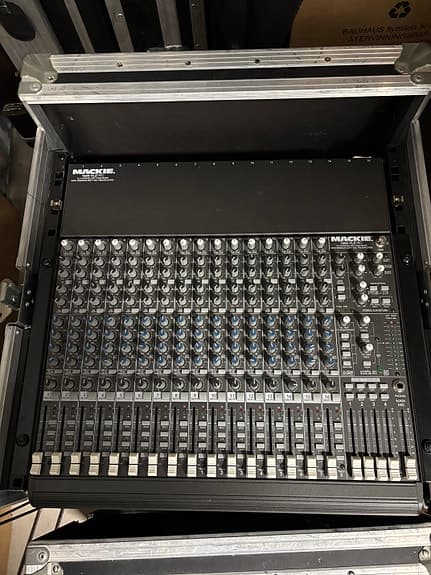 Mackie 1604-VLZ PRO mixerbord