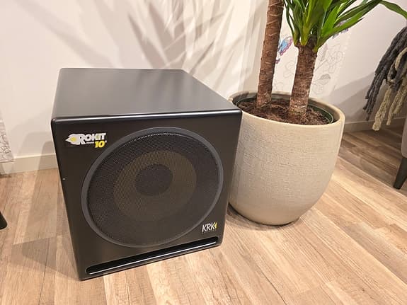 KRK Rokit 10s sub för studiomonitorer