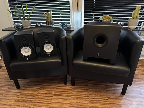 Yamaha HS50m studiomonitorer & HS8s subwoofer