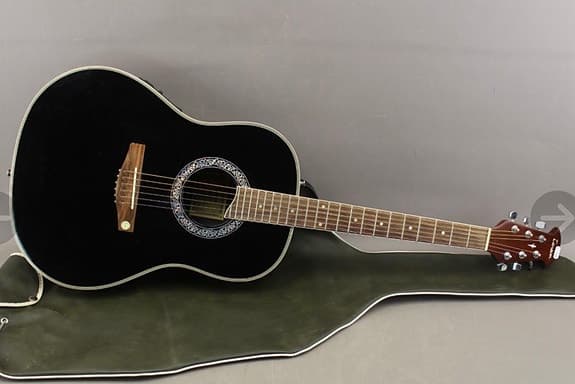 Elektroakustisk gitarr Tenson Deep Bowl RB10 med fodral