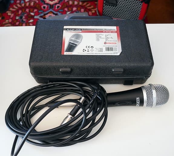 KONIG PROFESSIONAL DYNAMIC MICROPHONE som Ny Testad