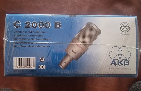 AKG C2000 B kondensatormikrofon. NOS. Obruten förpaxkning "Made in austria".
