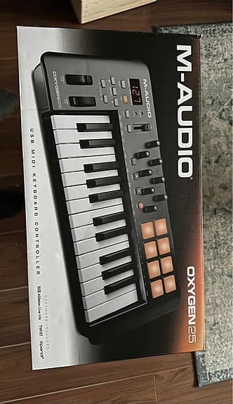 M-Audio Oxygen USB MIDI keyboard controller