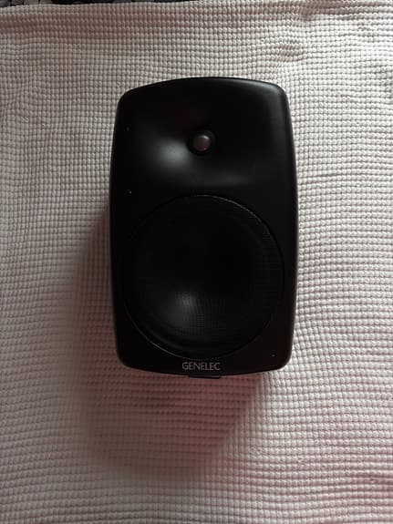 Svart Genelec 8050A (1 Styck)