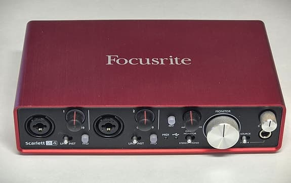 Focusrite Scarlett 2i4