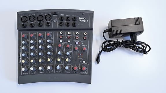 Mixer Soundcraft Spirit Folio Notepad