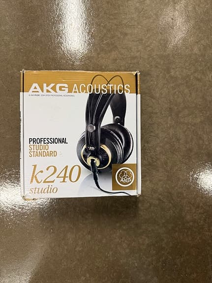 AKG K240 Studio – Studi hörlurar i fint skick