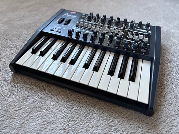 Synth bytes mot delaypedal