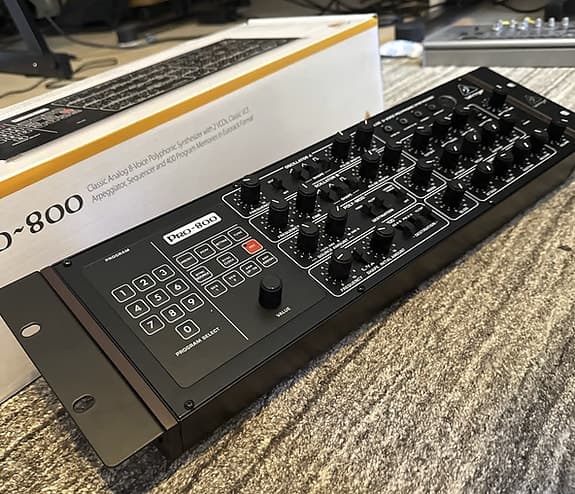 Behringer Pro-800 – 8-rösters analog polyfonisk synth