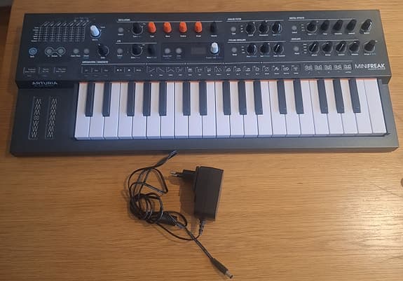 Arturia Minifreak (os 5)