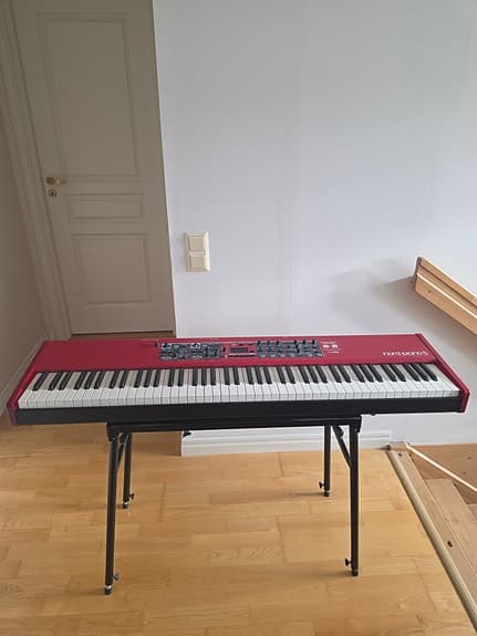 Nord Piano 5 (88 tangenter) i mycket fint skick!