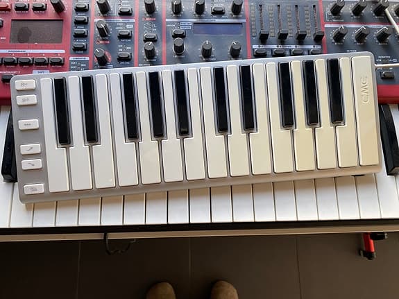 Xkey 25 - USB Controller Keyboard