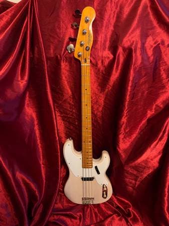 Squier Classic Vibe '50s Precision Bass - White Blonde