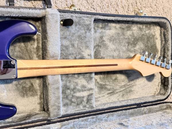 Fender Stratocaster Mexico Left Handed - image 2
