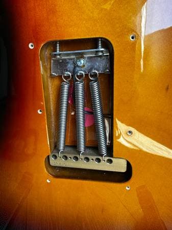 Left handed Fender MIM Strat (custom) - image 8