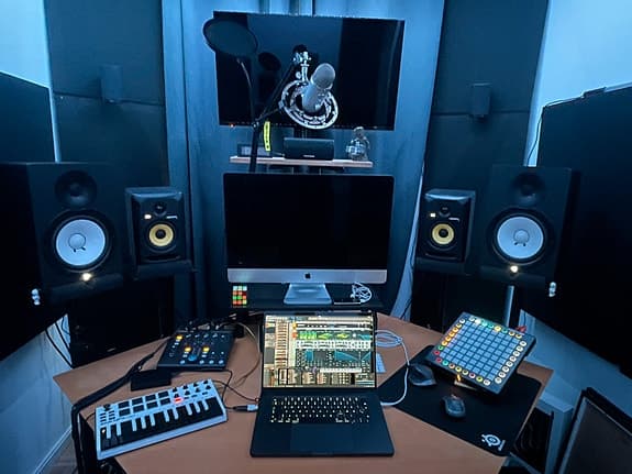 Yamaha HS80m