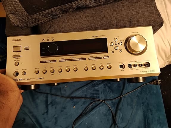 onkyo tx-sr702E