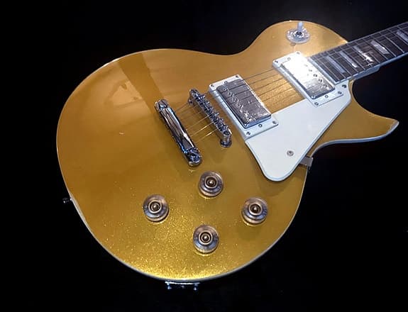 Les Paul Traditional i en cool Warn Beauty finish