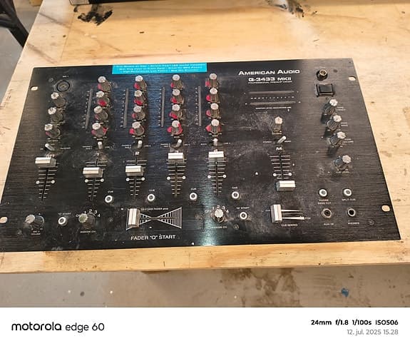 American Audio Mixer - Q 3433 MKII