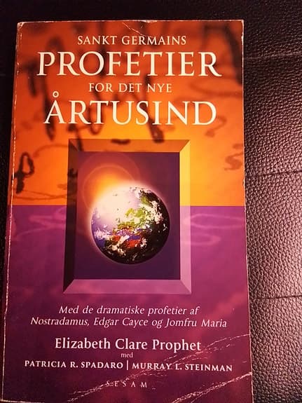 Sankt Germains profetier om det nye årtusinde af Elizabeth Clare Prophet