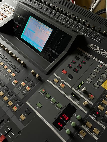 Lydmixer 02R Yamaha