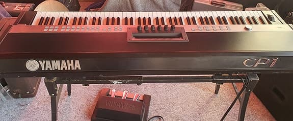 Yamaha cp1 klaver