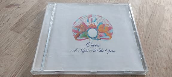 Queen – A Night At The Opera
