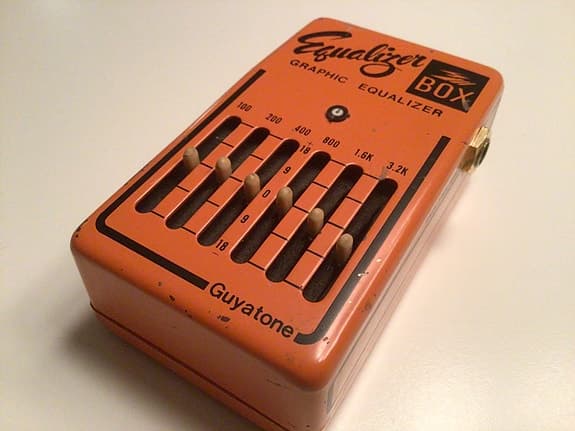 VINTAGE ! GUYATONE EQUALIZER BOX GUITAR PEDAL