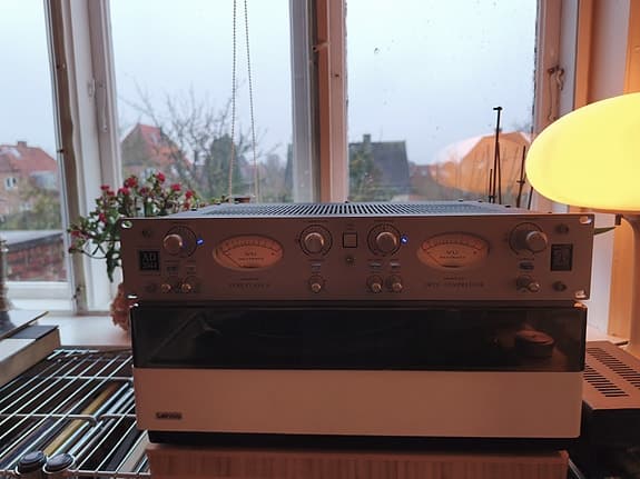 Avalon AD2044 Dual Mono / Stereo compressor
