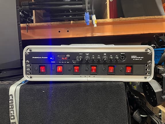 American audio 1 unit mixer