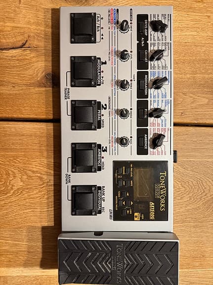 Alesis ToneWorks AX50G Guitarudstyr