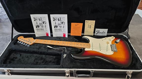 Fender American Standard Stratocaster 1990-1991 TIME CAPSULE Sunburst Guitar
