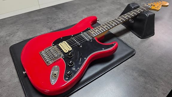1977 Fender Stratocaster Dakota - Fiesta Red Kahler HSH Vintage 70s Guitar