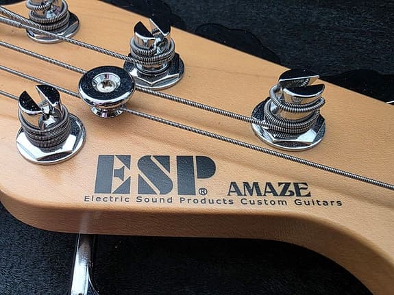 ESP Amaze Sado Custom Shop 5 String Jazz Bass EX ARTIST
