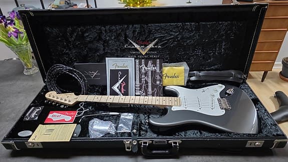 2010 Fender Custom Shop Eric Clapton Stratocaster Limited Edition EC Grey Master