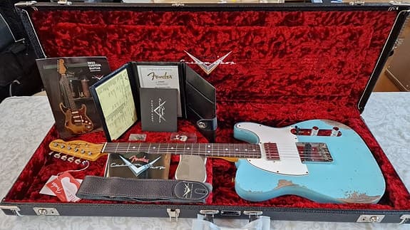 Fender Custom Shop 1967 Telecaster Heavy Relic Daphne Blue '67 Guitar