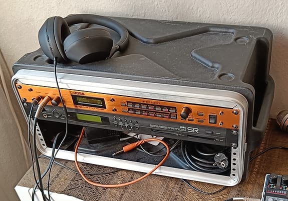 BOSS GX-700 Guitar Effects Processor