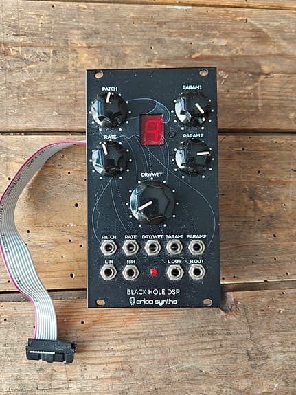 Erica Synths Black Hole DSP eurorack effektmodul