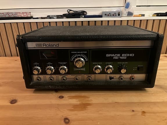 Roland Space Echo RE-150 bånd-eko effektprocessor