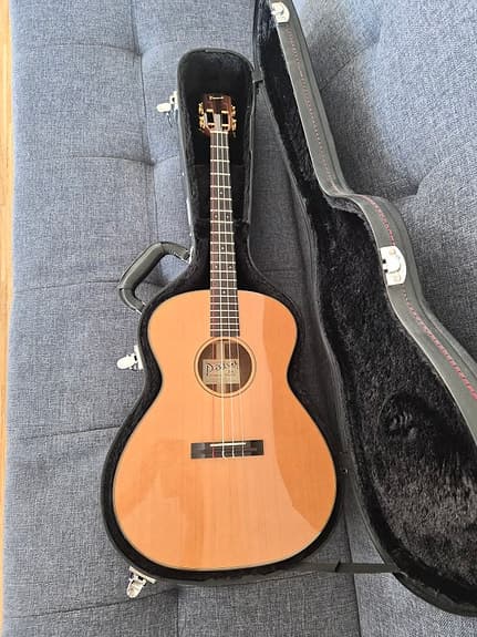 Pono BN4-1 'Big Baritone' Ukulele