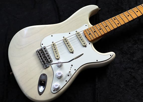 Fender Custom Shop Stratocaster 65 i Dirty blond relic finish Kanon tilbud