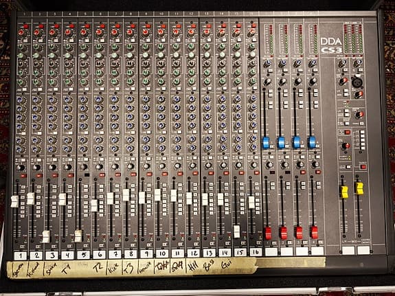 DDA CS3 16 kanals analog mixer og recording console