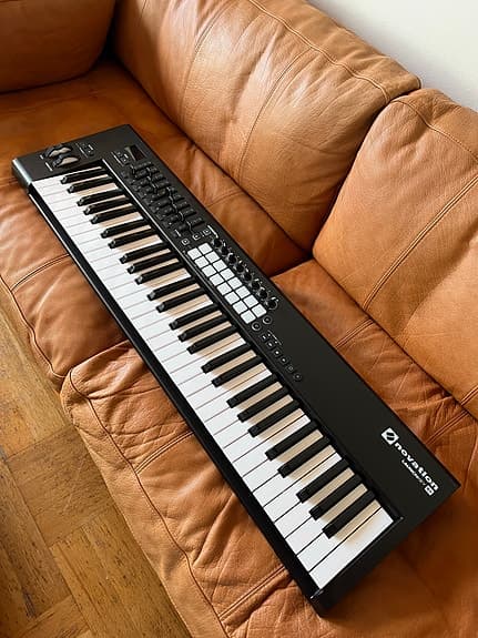 Novation Launchkey 61 MIDI-keyboard mk2