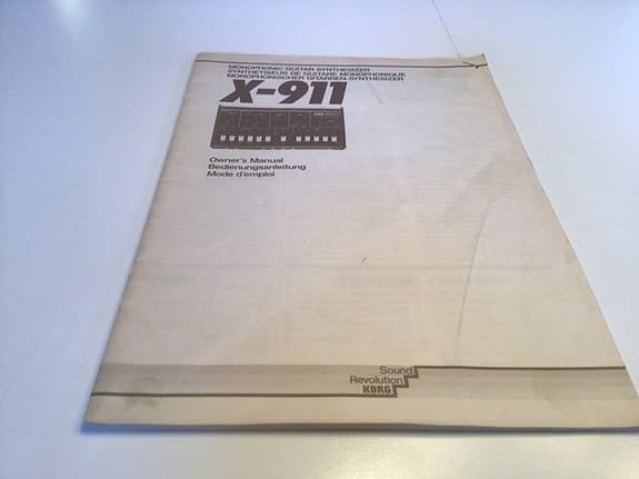 VINTAGE ! OWNER’s MANUAL , KORG GUITAR SYNTHESIZER , X-911 , 1979/80 er .