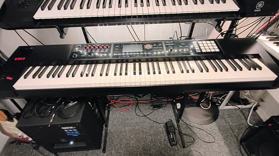 Roland FA-08 workstation keyboard