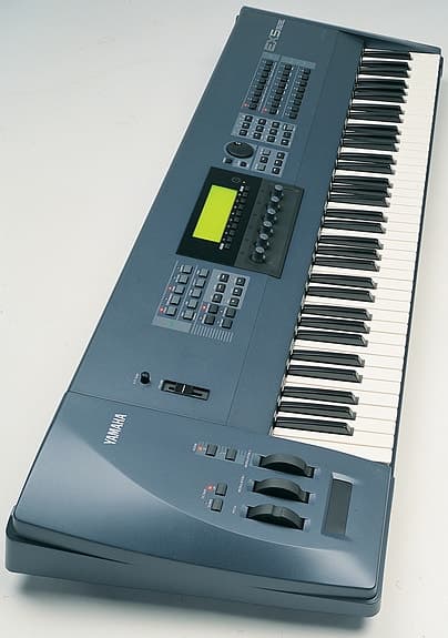 Yamaha EX5