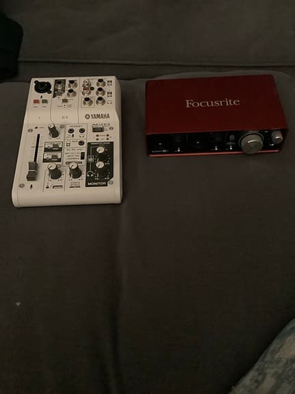 Yamaha AG03 generation 1 + Focusrite Scarlett lydkort